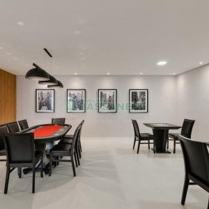 Apartamento com 91m², 3 dormitórios, 2 vagas, no bairro Panazzolo em Caxias do Sul para Comprar