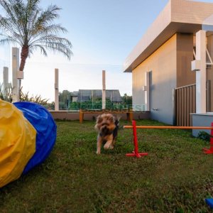 Apartamento com 91m², 3 dormitórios, 2 vagas, no bairro Panazzolo em Caxias do Sul para Comprar