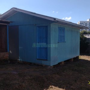 Casa com 323m², 5 dormitórios, 3 vagas, no bairro Marechal Floriano em Caxias do Sul para Comprar
