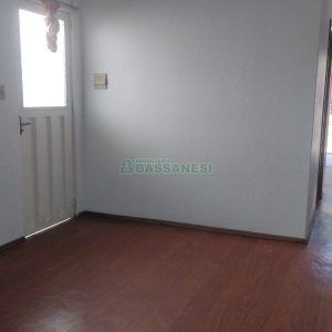 Casa com 323m², 5 dormitórios, 3 vagas, no bairro Marechal Floriano em Caxias do Sul para Comprar