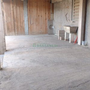 Casa com 323m², 5 dormitórios, 3 vagas, no bairro Marechal Floriano em Caxias do Sul para Comprar