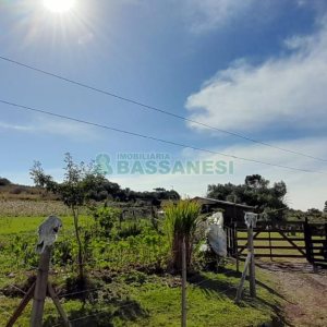 Terreno com 100m², no bairro Criúva em Caxias do Sul para Comprar