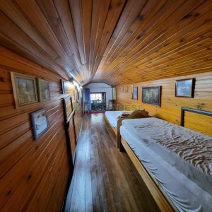 Chácara com 600m², 5 dormitórios, 2 vagas, no bairro Galópolis em Caxias do Sul para Comprar