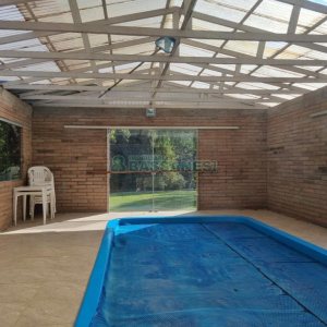 Chácara com 600m², 5 dormitórios, 2 vagas, no bairro Galópolis em Caxias do Sul para Comprar