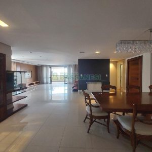 Apto Mobiliado com 340m², 3 dormitórios, 5 vagas, no bairro Exposição em Caxias do Sul para Alugar ou Comprar