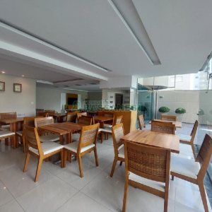 Apto Mobiliado com 340m², 3 dormitórios, 5 vagas, no bairro Exposição em Caxias do Sul para Alugar ou Comprar