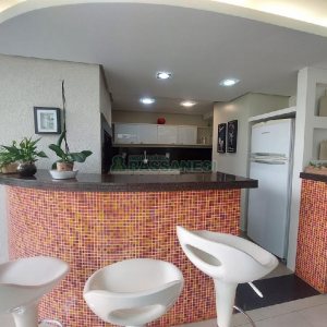 Apto Mobiliado com 340m², 3 dormitórios, 5 vagas, no bairro Exposição em Caxias do Sul para Alugar ou Comprar