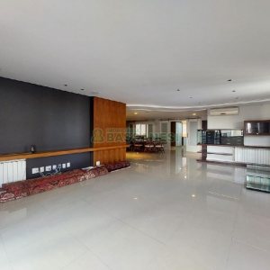 Apto Mobiliado com 340m², 3 dormitórios, 5 vagas, no bairro Exposição em Caxias do Sul para Alugar ou Comprar