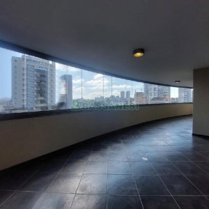 Apto Mobiliado com 340m², 3 dormitórios, 5 vagas, no bairro Exposição em Caxias do Sul para Alugar ou Comprar