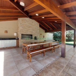 Apto Mobiliado com 340m², 3 dormitórios, 5 vagas, no bairro Exposição em Caxias do Sul para Alugar ou Comprar