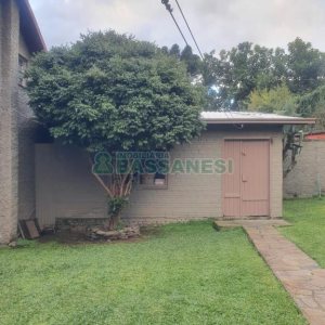 Casa com 300m², 3 dormitórios, no bairro Centro em Caxias do Sul para Comprar