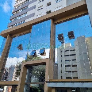 Sala com 49m², 1 vaga, no bairro Panazzolo em Caxias do Sul para Comprar