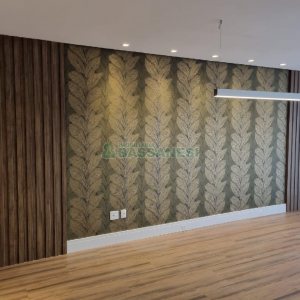 Sala com 49m², 1 vaga, no bairro Panazzolo em Caxias do Sul para Comprar