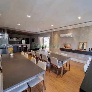 Sala com 49m², 1 vaga, no bairro Panazzolo em Caxias do Sul para Comprar