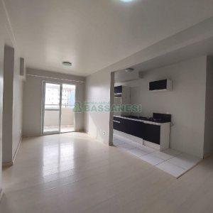 Apartamento com 56m², 2 dormitórios, 1 vaga, no bairro De Lazzer em Caxias do Sul para Comprar