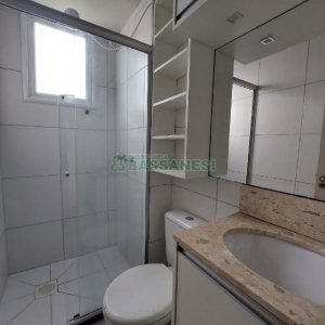 Apartamento com 56m², 2 dormitórios, 1 vaga, no bairro De Lazzer em Caxias do Sul para Comprar