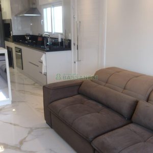 Casa com 180m², 5 dormitórios, no bairro Rio Branco em Caxias do Sul para Comprar