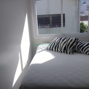 Casa com 180m², 5 dormitórios, no bairro Rio Branco em Caxias do Sul para Comprar