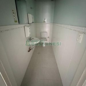 Sala com 386m², no bairro Centro em Caxias do Sul para Alugar ou Comprar