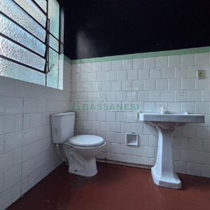 Loja com 150m², no bairro Lourdes em Caxias do Sul para Alugar