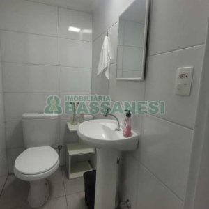 Sala com 30m², no bairro São José em Caxias do Sul para Alugar