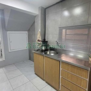 Sala com 30m², no bairro São José em Caxias do Sul para Alugar
