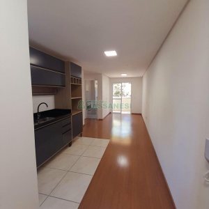 Apartamento com 54m², 2 dormitórios, 1 vaga, no bairro Vinhedos em Caxias do Sul para Comprar