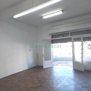 Loja com 35m², no bairro Lourdes em Caxias do Sul para Alugar