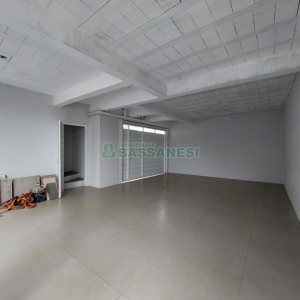 Casa com 167m², 3 dormitórios, 2 vagas, no bairro Salgado Filho em Caxias do Sul para Comprar