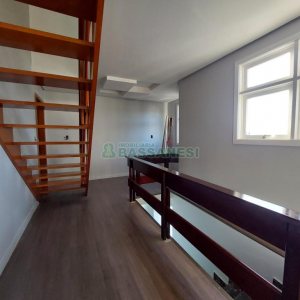 Casa com 148m², 2 dormitórios, 1 vaga, no bairro São Ciro em Caxias do Sul para Alugar