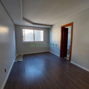 Casa com 148m², 2 dormitórios, 1 vaga, no bairro São Ciro em Caxias do Sul para Alugar