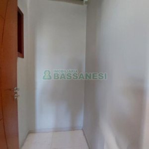 Casa com 148m², 2 dormitórios, 1 vaga, no bairro São Ciro em Caxias do Sul para Alugar