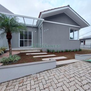 Casa com 151m², 3 dormitórios, 2 vagas, no bairro Salgado Filho em Caxias do Sul para Comprar
