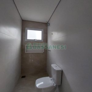 Casa com 151m², 3 dormitórios, 2 vagas, no bairro Salgado Filho em Caxias do Sul para Comprar