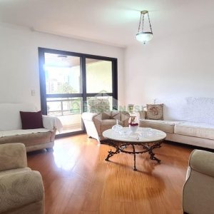 Apartamento com 170m², 4 dormitórios, 2 vagas, no bairro Lourdes em Caxias do Sul para Comprar