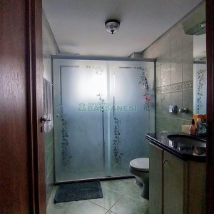 Apartamento com 170m², 4 dormitórios, 2 vagas, no bairro Lourdes em Caxias do Sul para Comprar