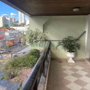 Apartamento com 170m², 4 dormitórios, 2 vagas, no bairro Lourdes em Caxias do Sul para Comprar
