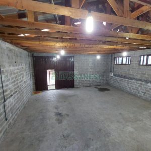 Pavilhão com 140m², 2 vagas, no bairro Cruzeiro em Caxias do Sul para Alugar