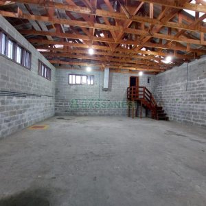 Pavilhão com 140m², 2 vagas, no bairro Cruzeiro em Caxias do Sul para Alugar