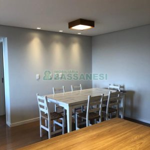 Apto Mobiliado com 80m², 2 dormitórios, 1 vaga, no bairro Villagio Iguatemi em Caxias do Sul para Alugar