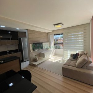 Apartamento com 93m², 3 dormitórios, 2 vagas, no bairro Nossa Senhora da Saúde em Caxias do Sul para Comprar