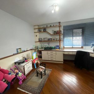 Apartamento com 272m², 3 dormitórios, 2 vagas, no bairro Centro em Caxias do Sul para Alugar ou Comprar