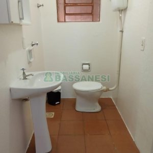 Loja com 75m², no bairro Pio X em Caxias do Sul para Alugar