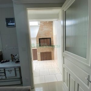 Sobrado com 127m², 3 dormitórios, 1 vaga, no bairro Santa Catarina em Caxias do Sul para Comprar