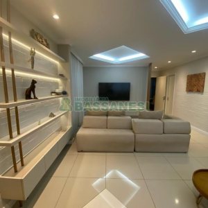 Sobrado com 127m², 3 dormitórios, 1 vaga, no bairro Santa Catarina em Caxias do Sul para Comprar