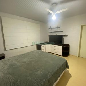 Sobrado com 127m², 3 dormitórios, 1 vaga, no bairro Santa Catarina em Caxias do Sul para Comprar