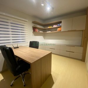 Sobrado com 127m², 3 dormitórios, 1 vaga, no bairro Santa Catarina em Caxias do Sul para Comprar