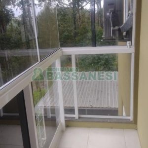 Apartamento com 47m², 2 dormitórios, 1 vaga, no bairro Desvio Rizzo em Caxias do Sul para Comprar