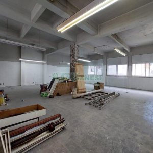 Loja com 157m², no bairro Pio X em Caxias do Sul para Alugar