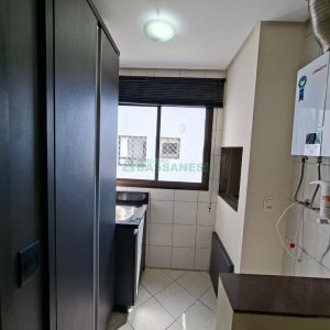 Apto Mobiliado com 48m², 1 dormitório, 1 vaga, no bairro Centro em Caxias do Sul para Alugar